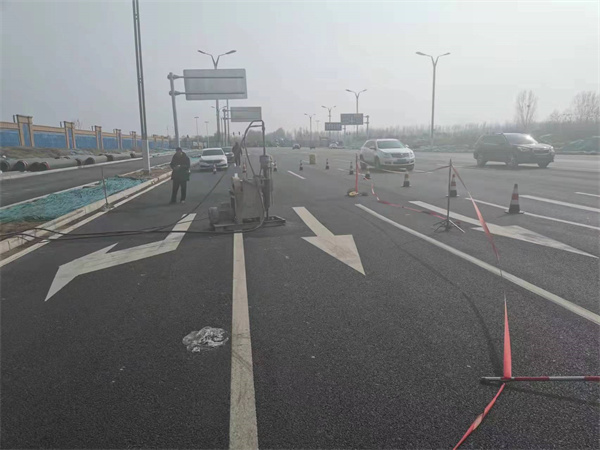 新疆高速公路路基沉降下沉注浆加固灌浆
